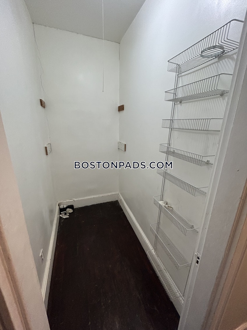 Boston - $3,500 /month