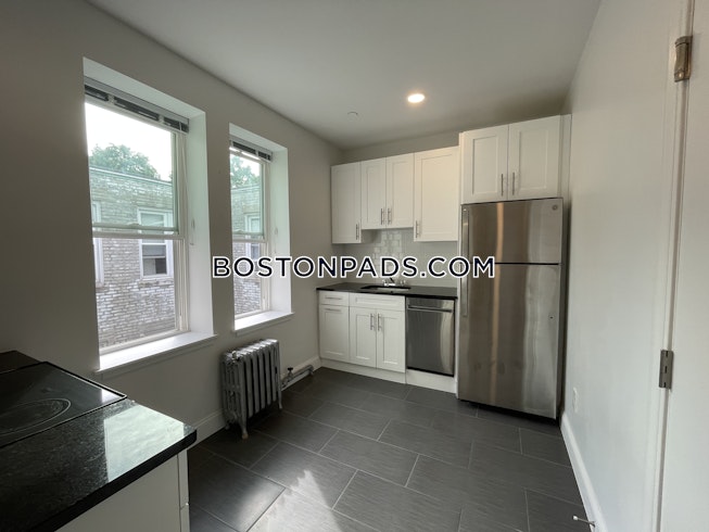 Boston - $2,795 /mo