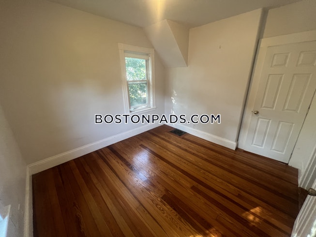 Somerville - $3,200 /mo