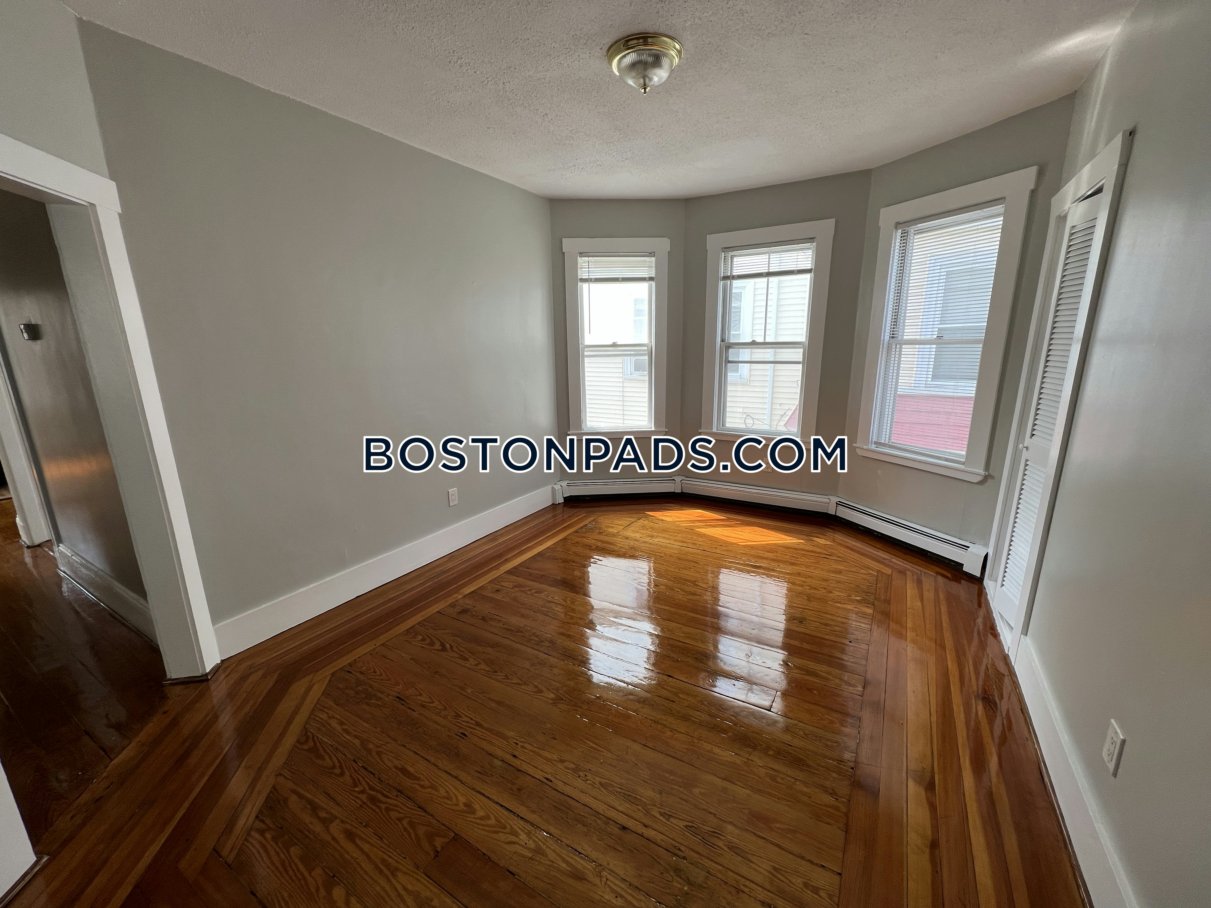 Boston - $2,850