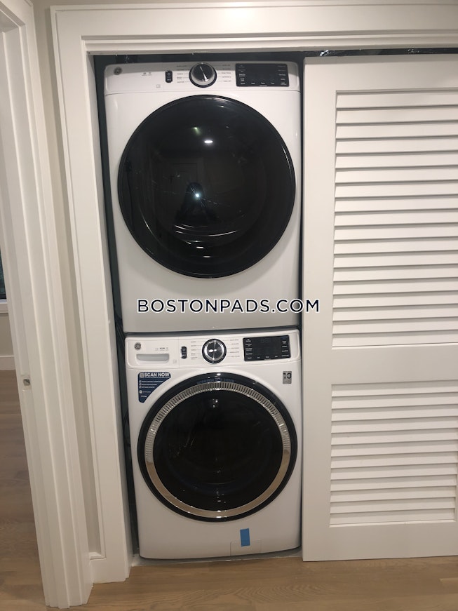 Boston - $5,150 /mo