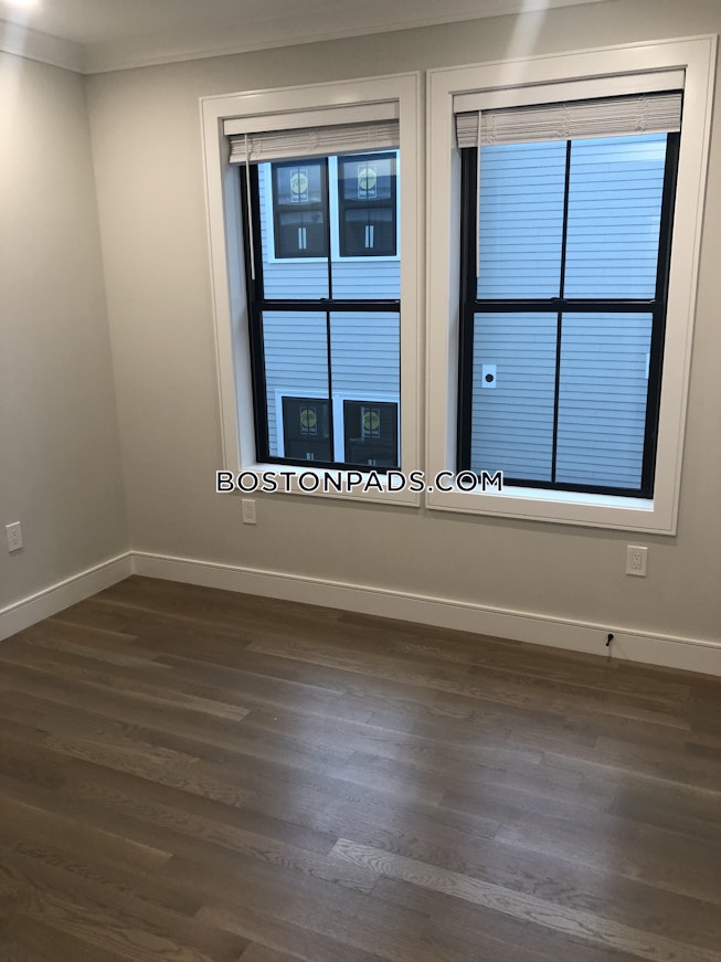 Boston - $5,000 /mo