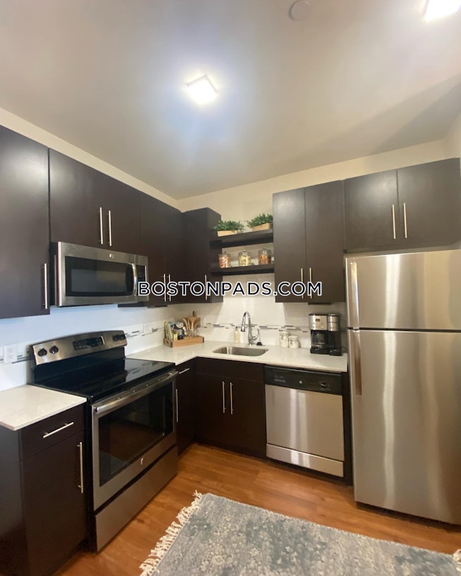 Revere - $2,395 /mo