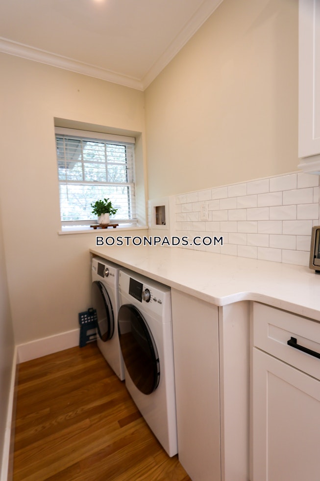 Boston - $5,000 /mo