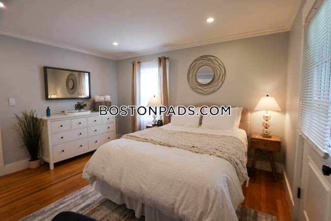 Boston - $5,000 /mo