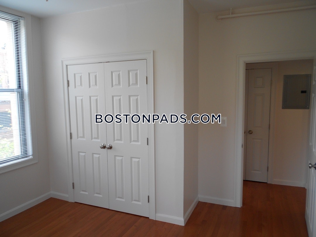 Boston - $2,452
