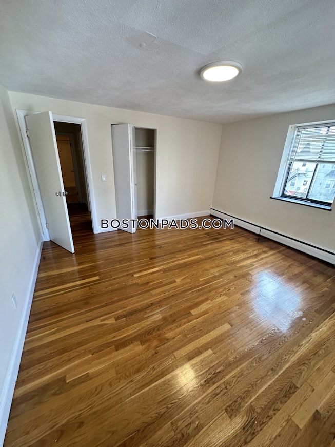 Brookline - $3,400 /mo