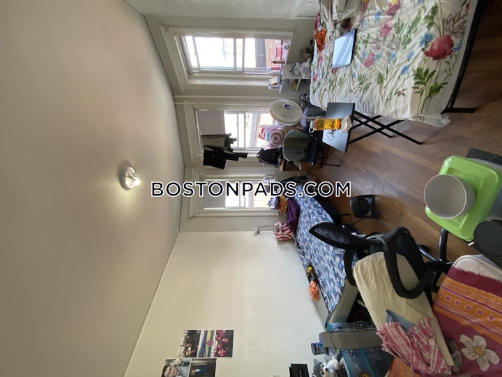 fenwaykenmore-apartment-for-rent-1-bedroom-1-bath-boston-2495-8003006 