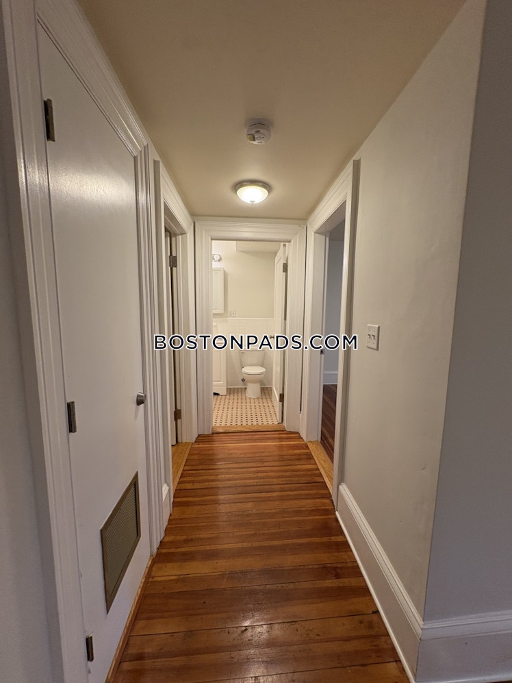 Beacon St., Brookline