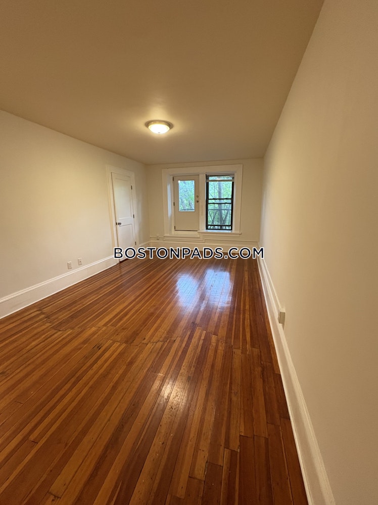 Beacon St., Brookline