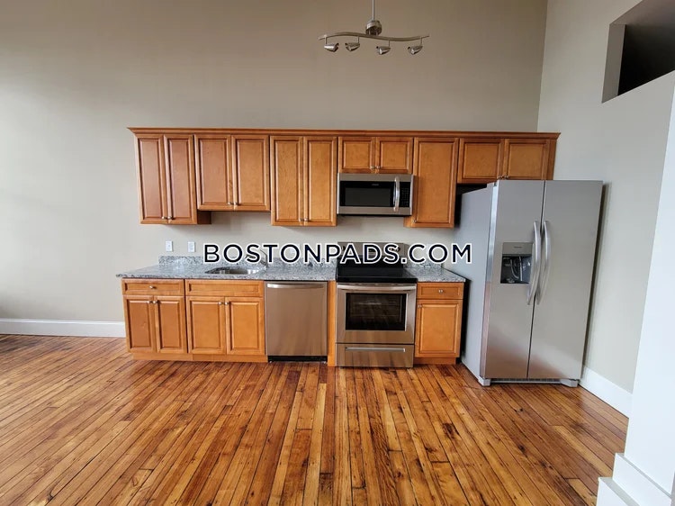 Fall River - $2,650