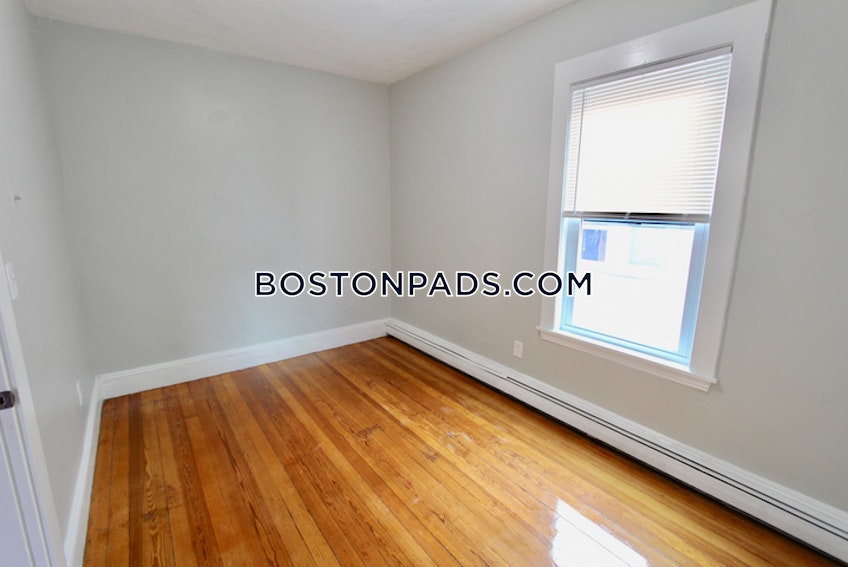 Boston - $3,700 /month