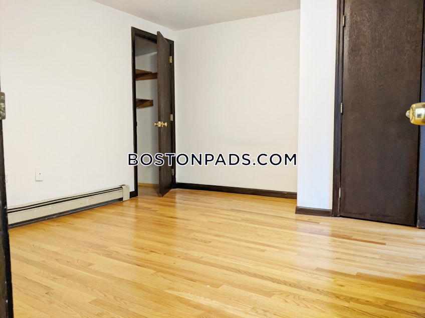 Boston - $3,300 /month