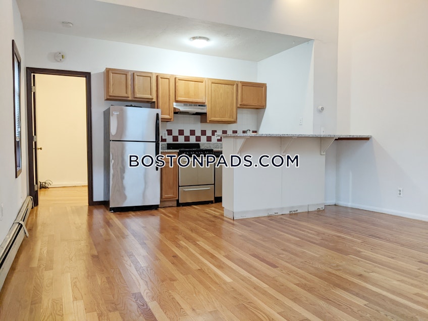 Boston - $3,300 /month