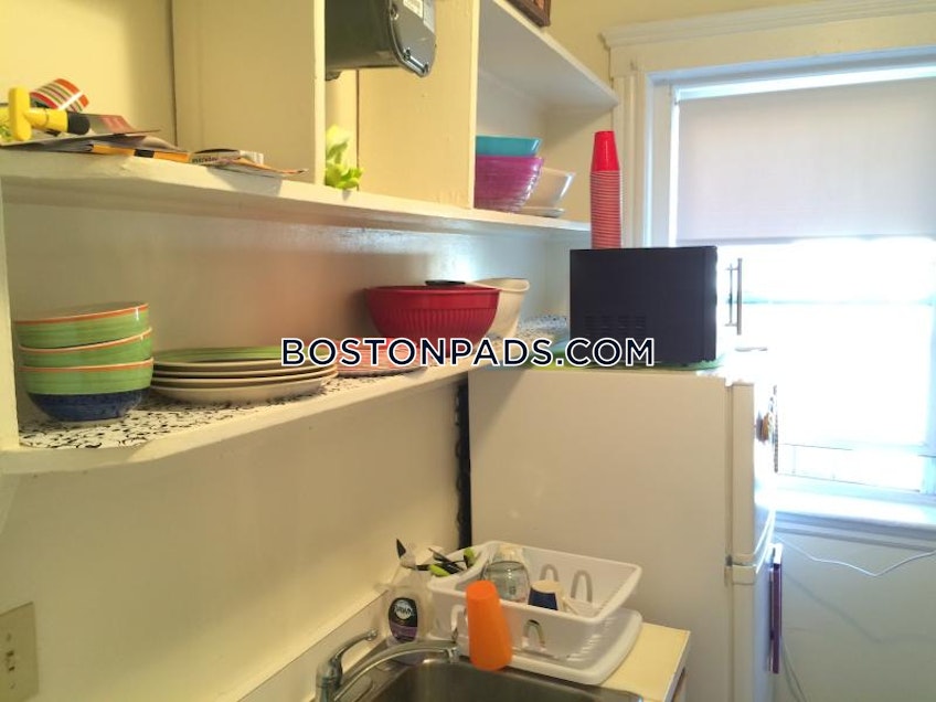 Boston - $1,925 /month