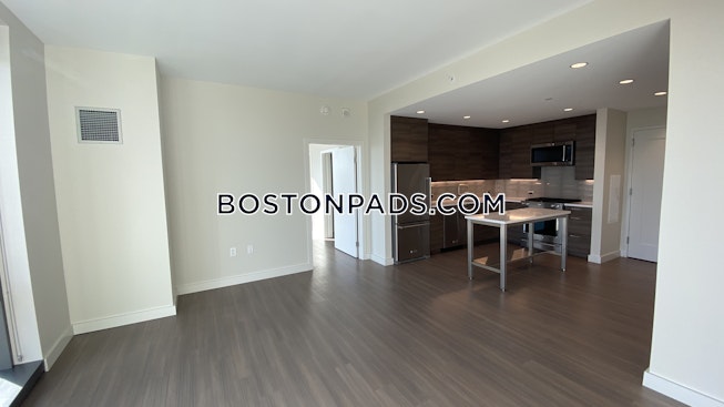 Boston - $8,050 /mo