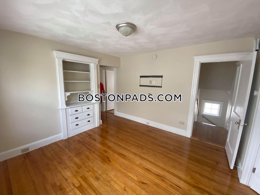 Somerville - $3,800 /month