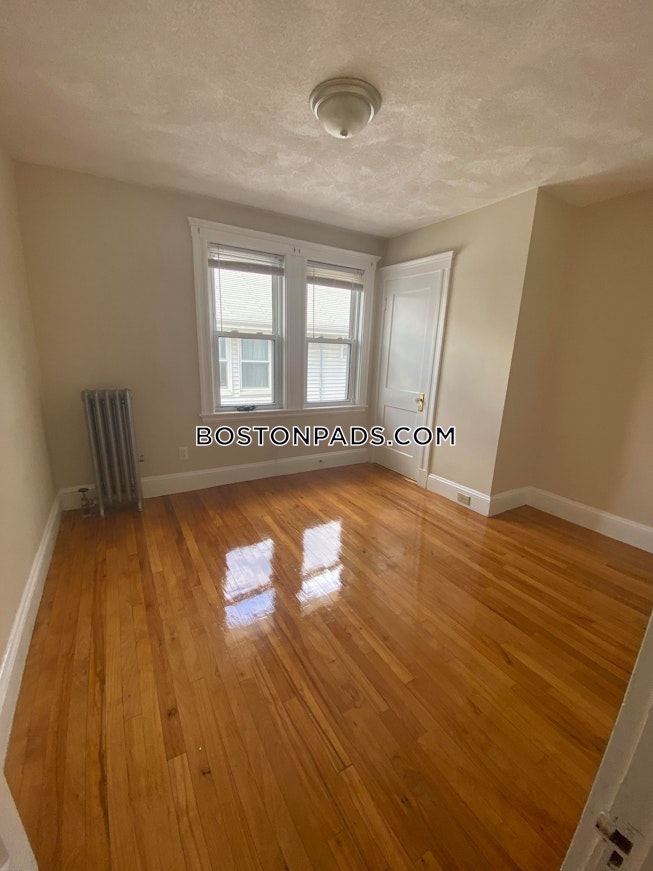 Somerville - $3,800 /mo