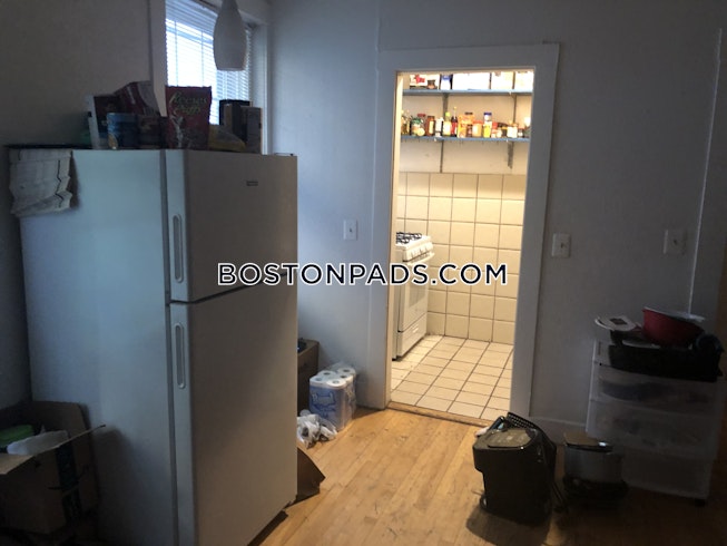 Boston - $1,975 /mo