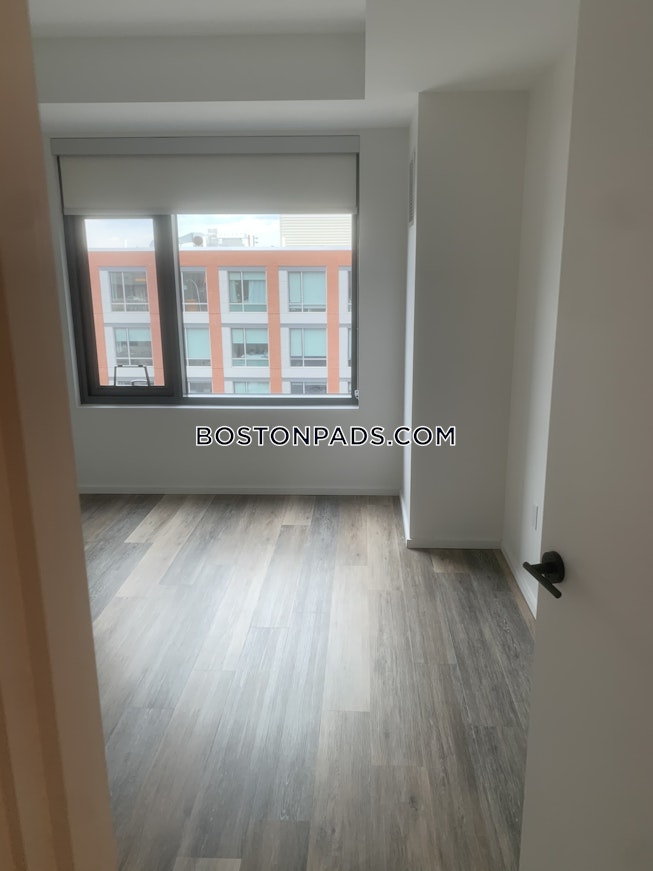 Boston - $3,399 /mo