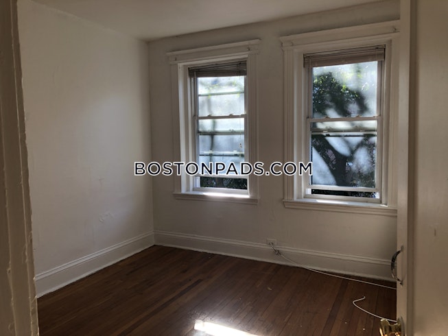 Boston - $1,500 /mo