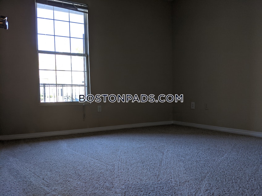 Lawrence - $2,543 /month