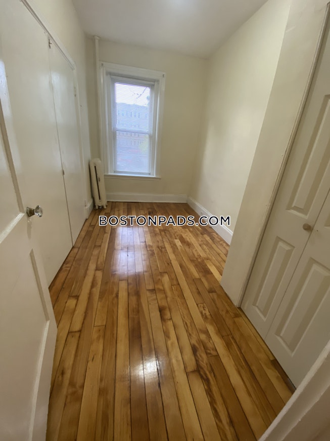 Boston - $5,500 /mo