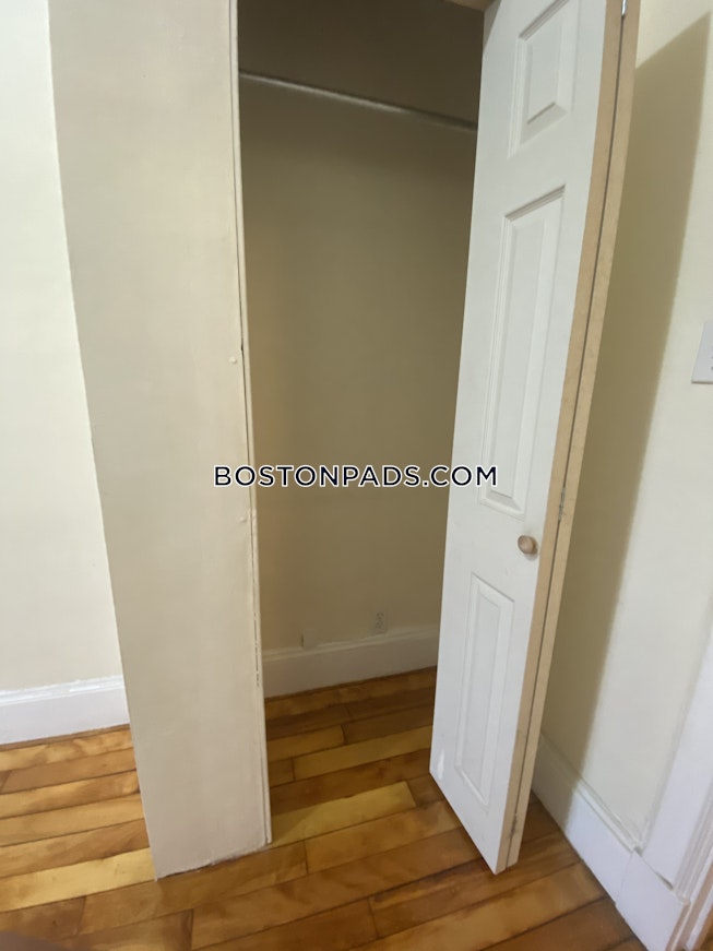 Boston - $5,500 /mo