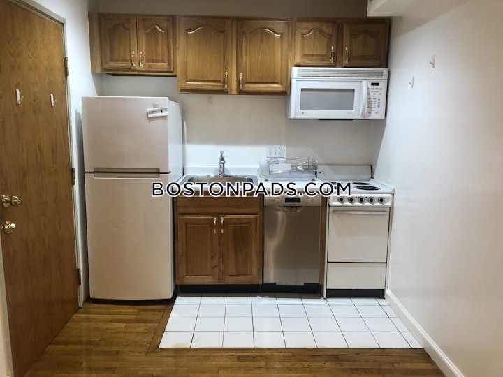 north-end-apartment-for-rent-2-bedrooms-1-bath-boston-3000-4617448 