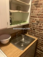 Boston - $2,100 /month