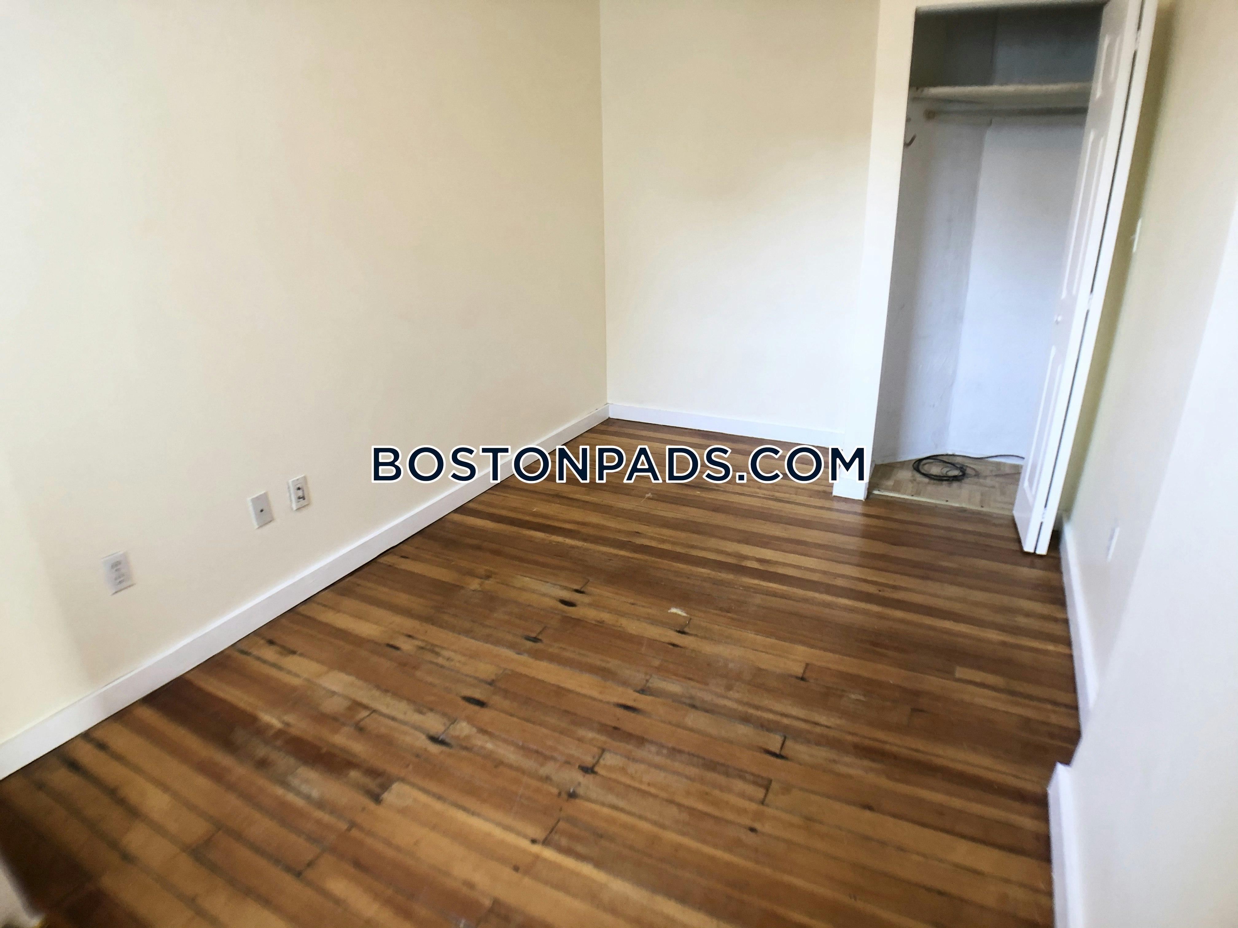 Boston - $4,095