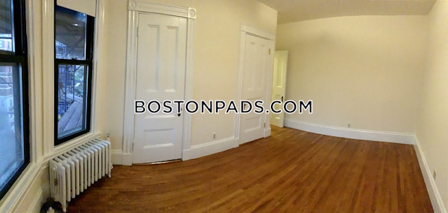 Boston - $3,200 /mo