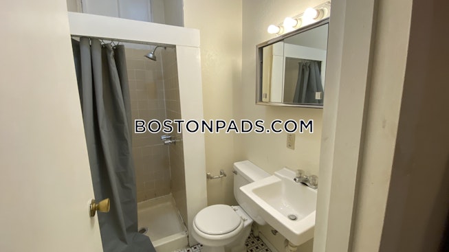 Boston - $2,000 /mo