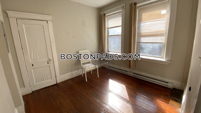 Boston - $2,795 /mo