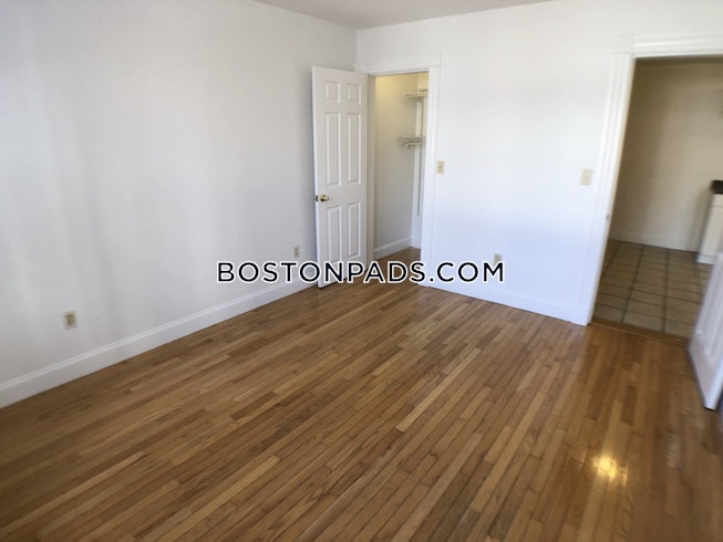 Boston - $2,750 /mo