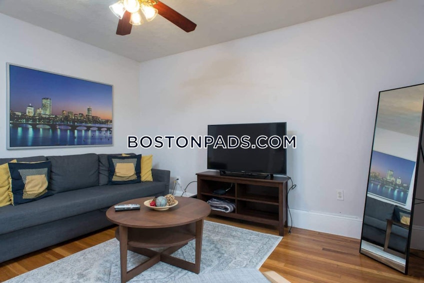 Boston - $6,000 /month