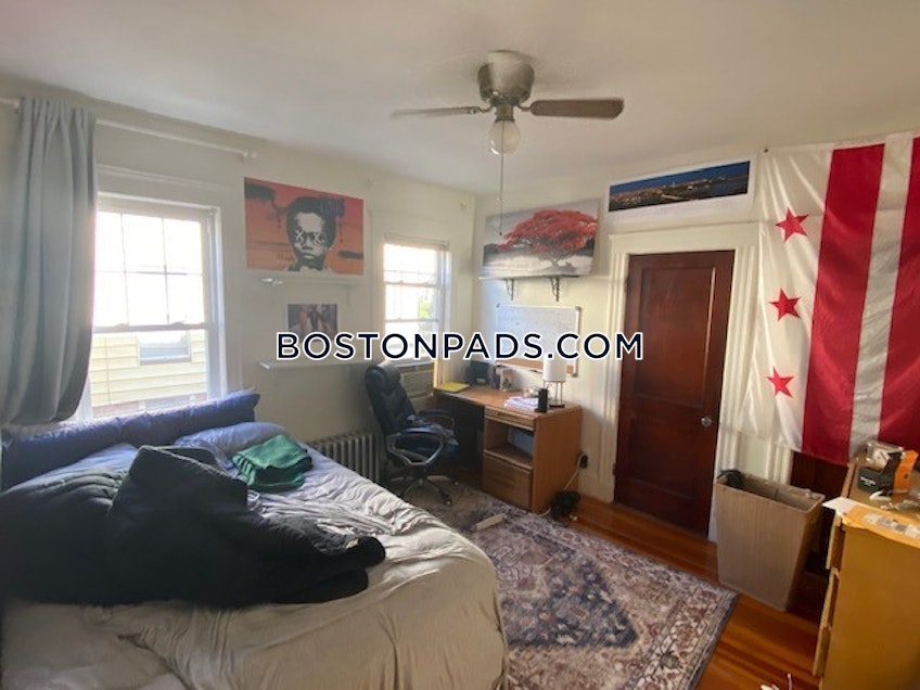 Medford - $3,750 /month