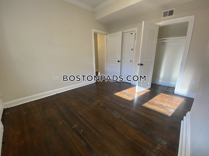 Boston - $2,750 /month