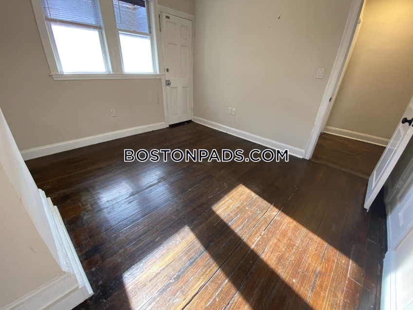 Boston - $2,750 /month