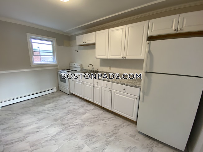 Boston - $2,200 /mo