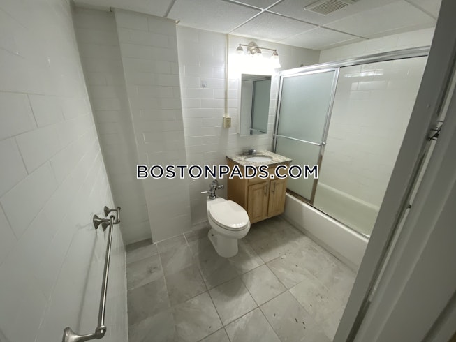 Boston - $2,550 /mo