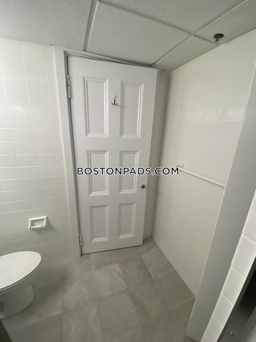 Boston - $2,500 /month