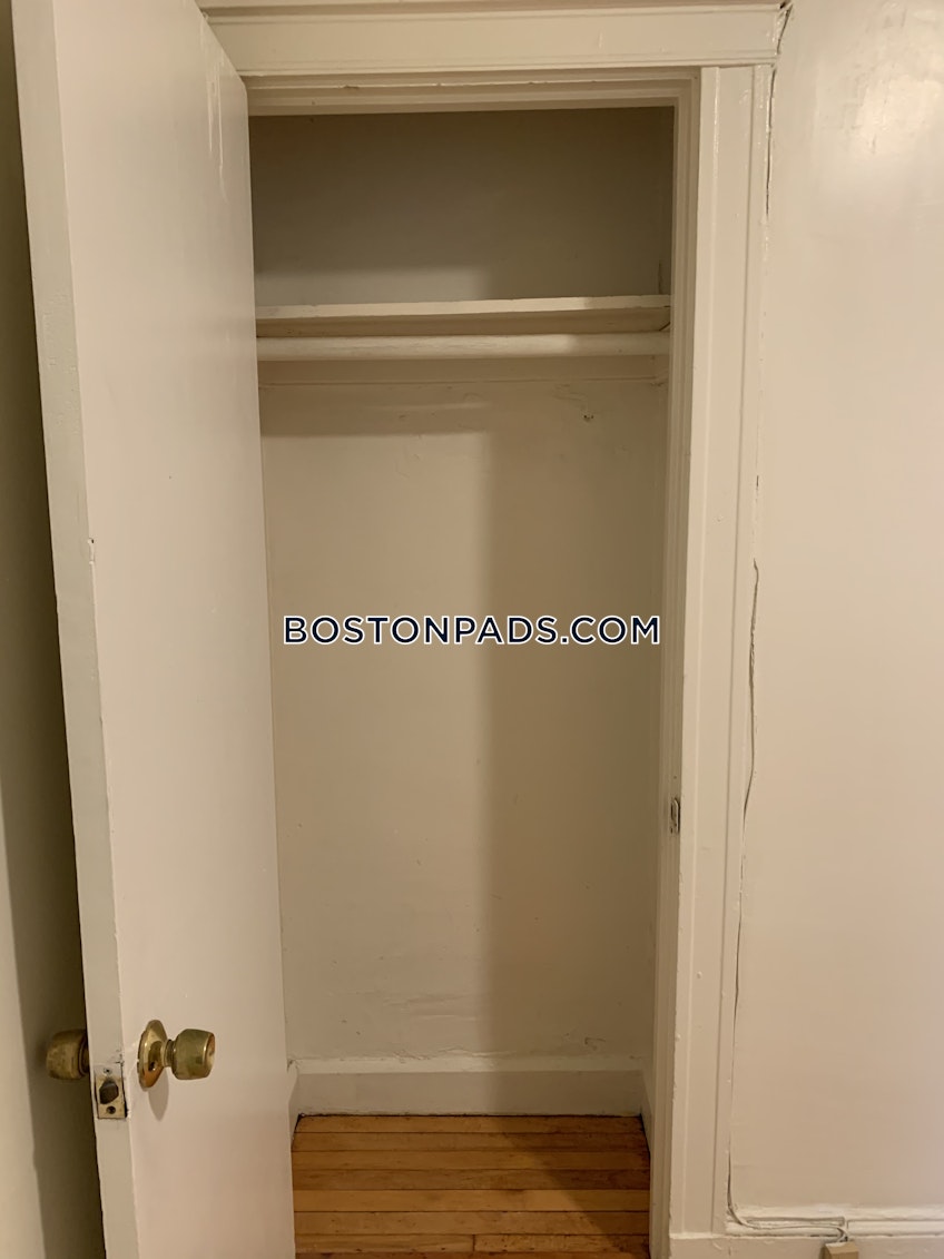 Boston - $2,950 /month