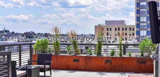 Boston - $2,605 /mo