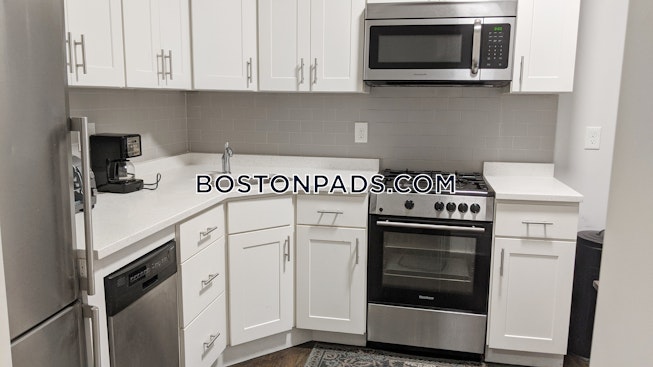 Boston - $5,250 /mo