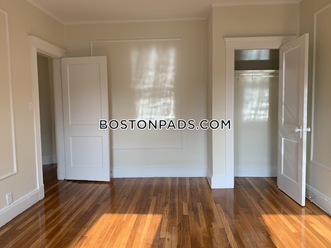 Boston - $2,885 /mo
