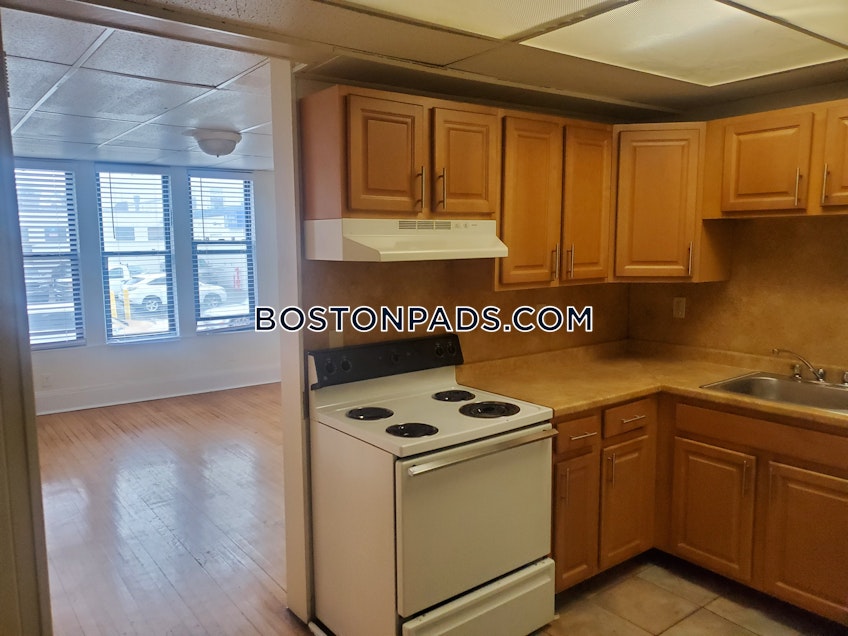 Boston - $2,750 /month