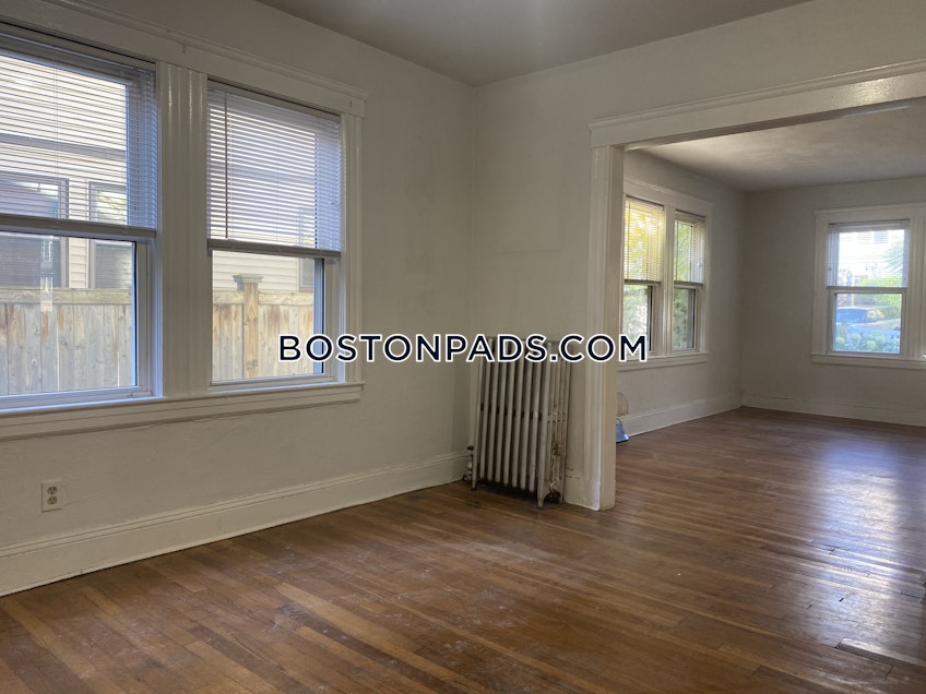 Boston - $2,200 /month