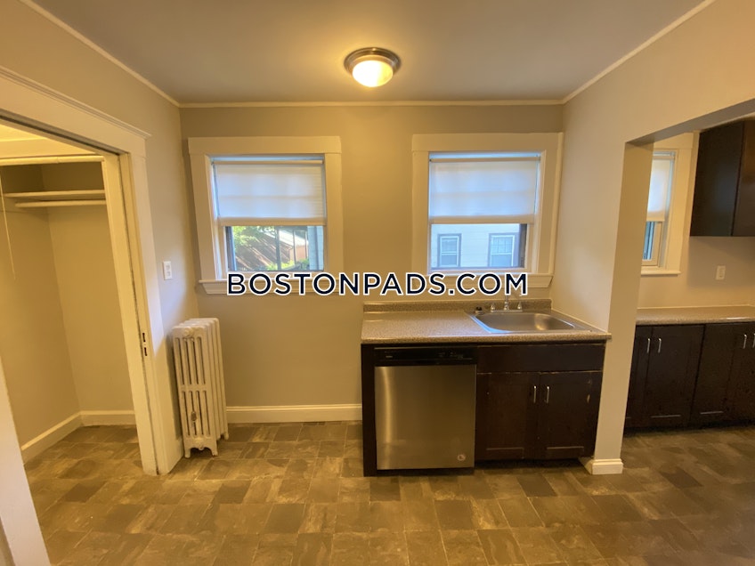 Boston - $2,795 /month