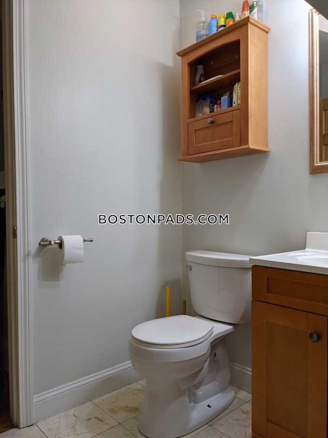 Watertown - $2,800 /mo